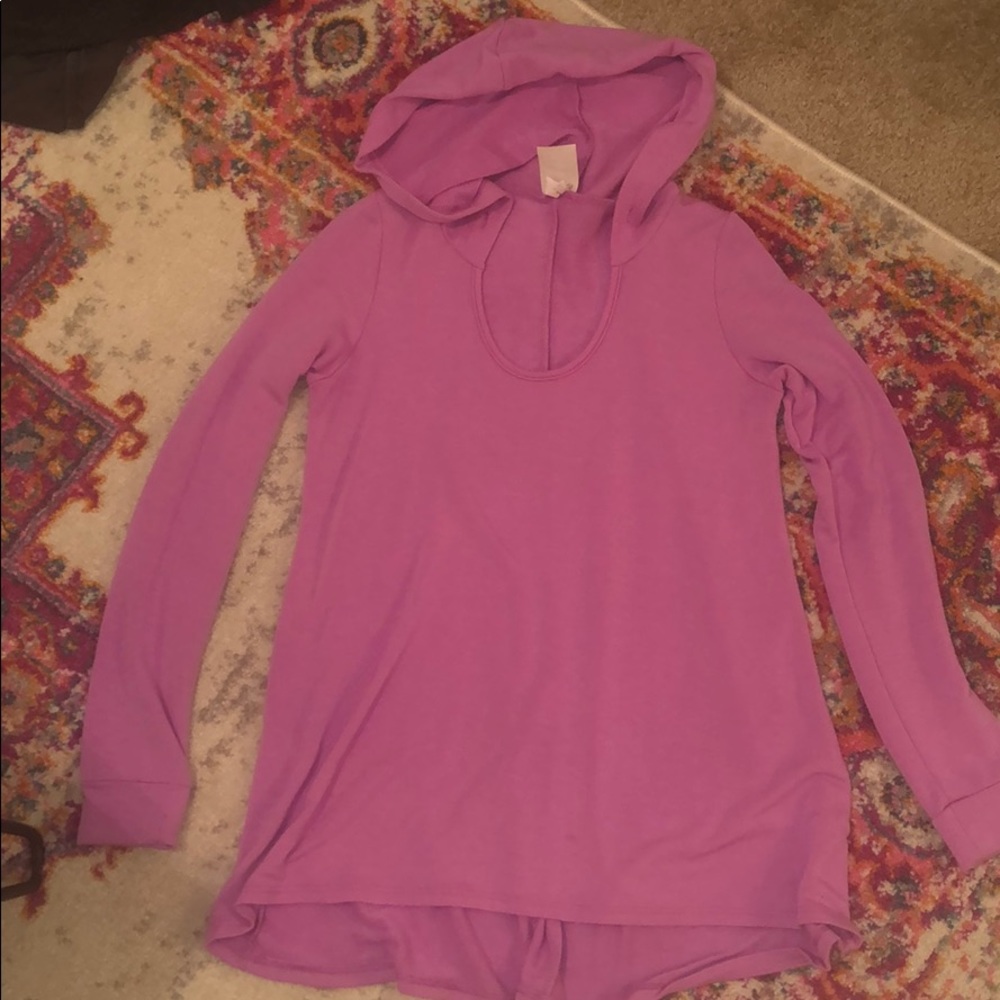 Freeloader // Fuschia pullover hoodie